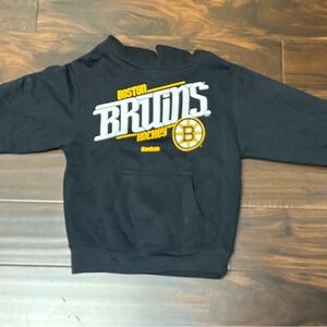 Reebok Kids Boston Bruins Hoodie - Black and Gold out of circulation